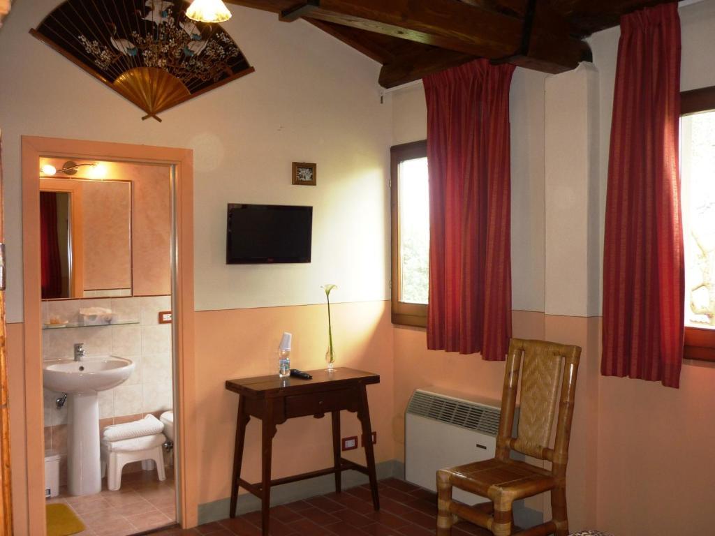 B&B Casale Ginette Incisa in Val d'Arno Pokoj fotografie