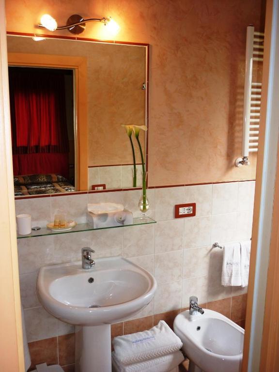 B&B Casale Ginette Incisa in Val d'Arno Pokoj fotografie
